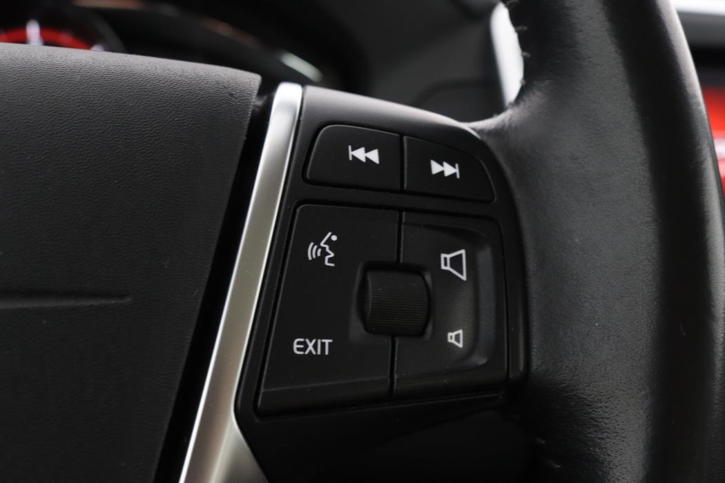 VOLVO XC60 2017