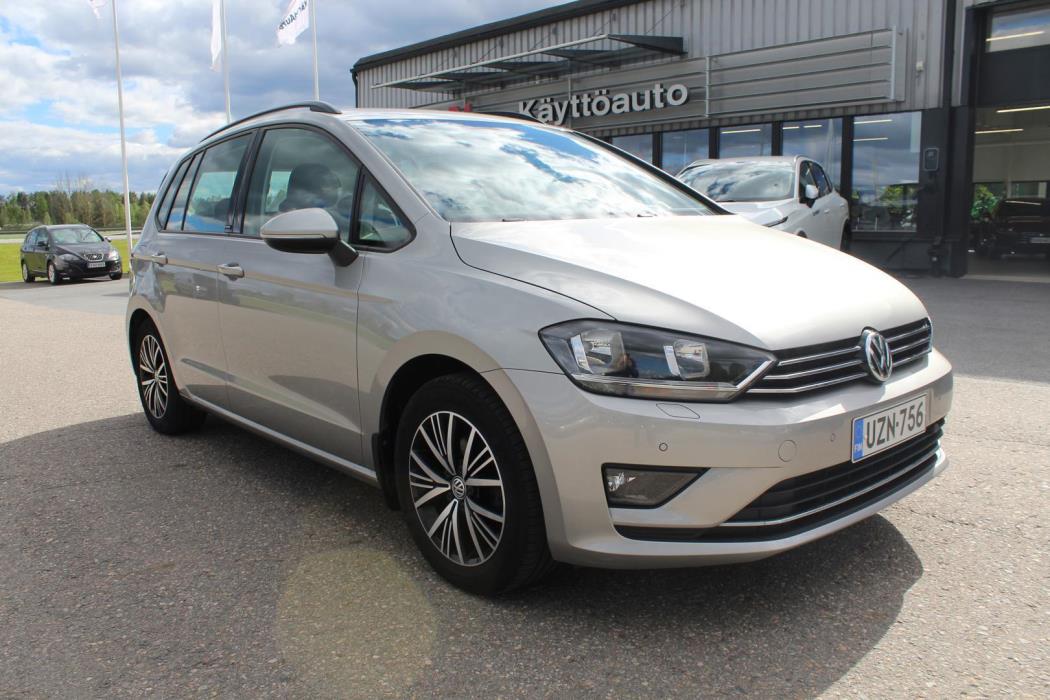 VOLKSWAGEN Golf Sportsvan 2016