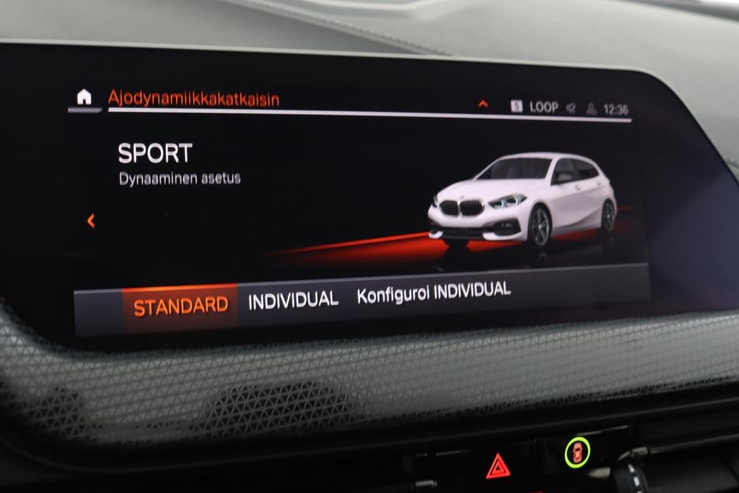 BMW 118 2021