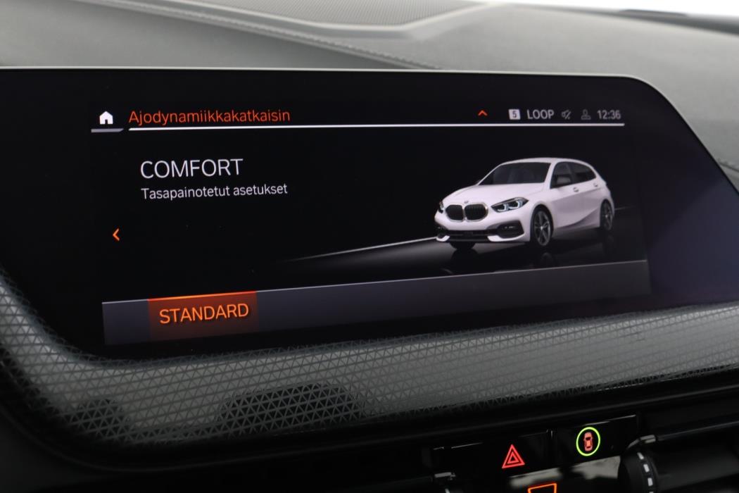BMW 118 2021