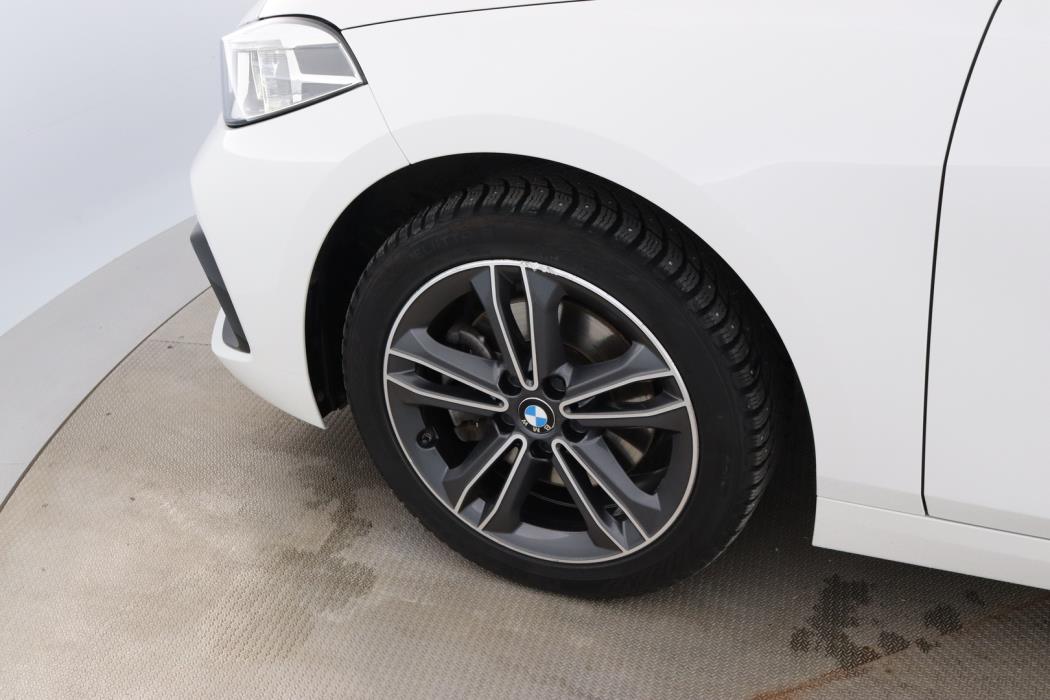 BMW 118 2021