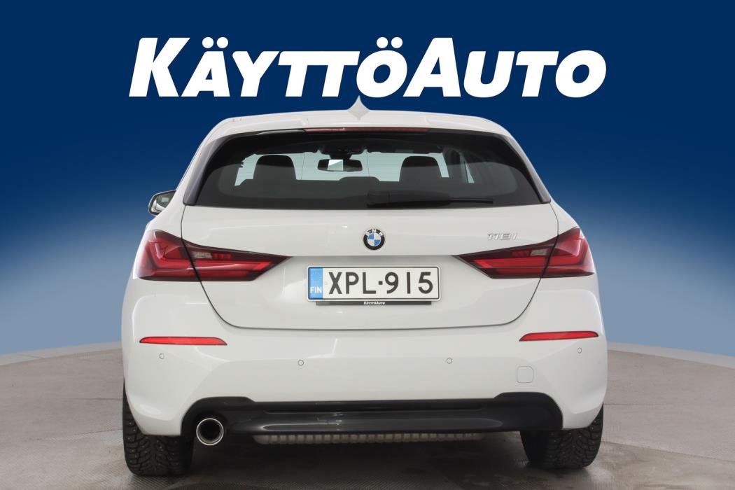 BMW 118 2021