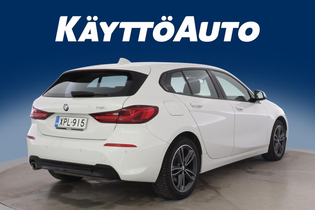 BMW 118 2021