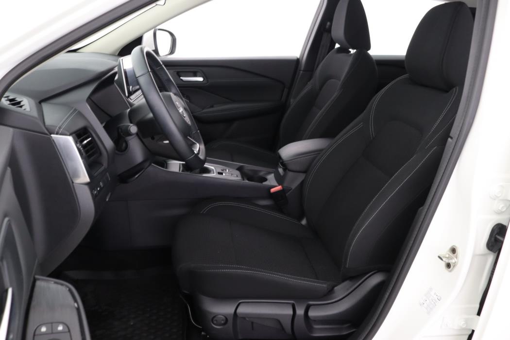 NISSAN Qashqai 2023