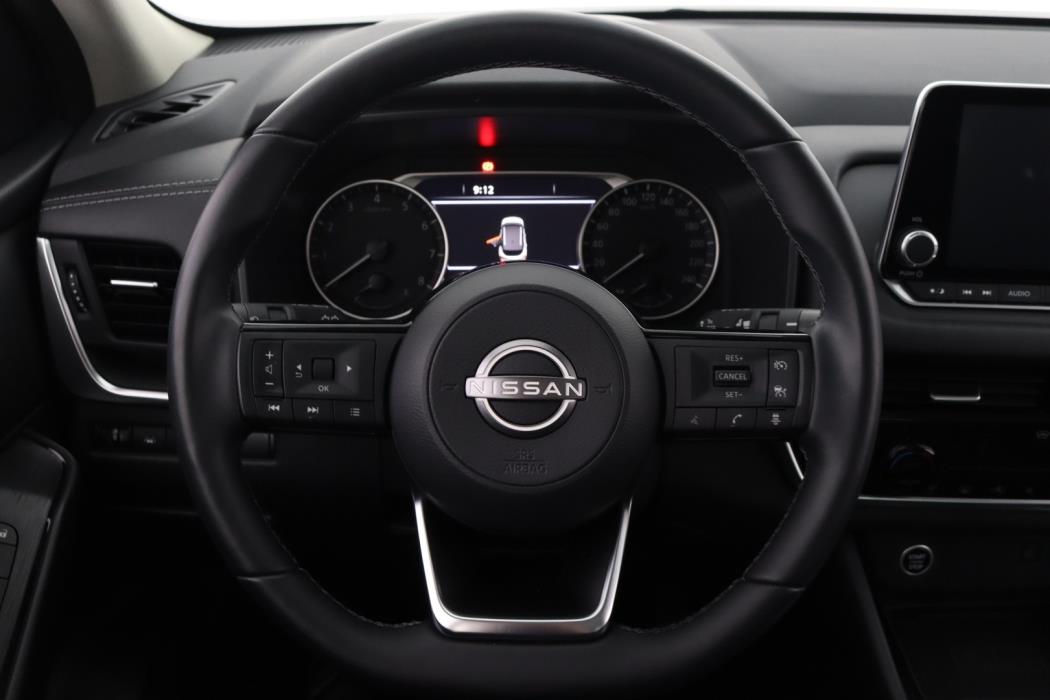 NISSAN Qashqai 2023