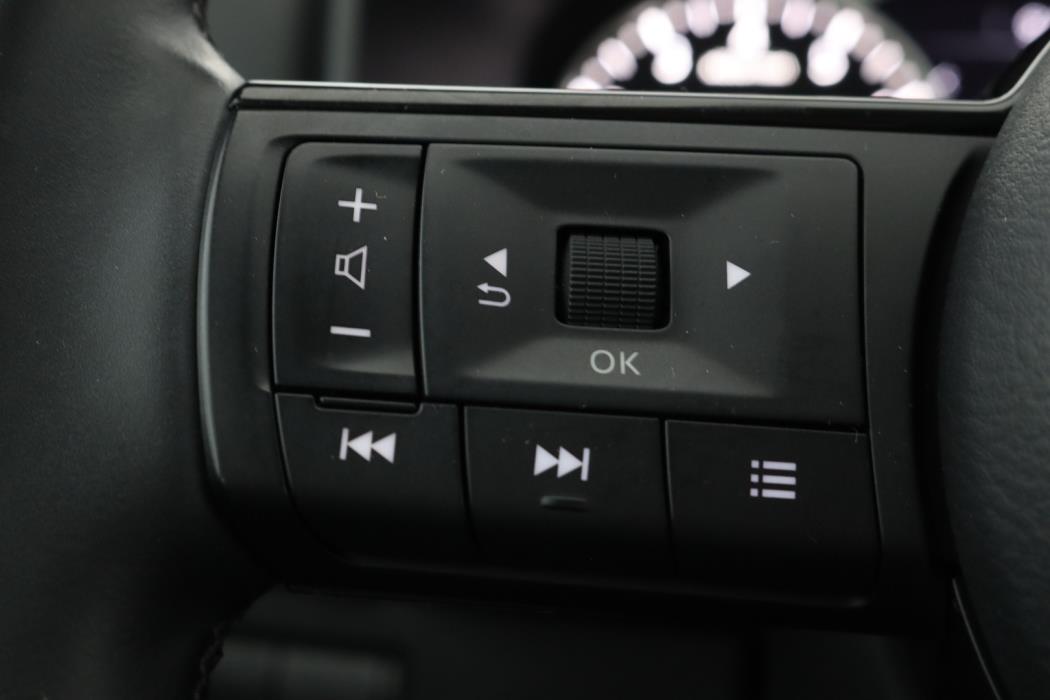 NISSAN Qashqai 2023