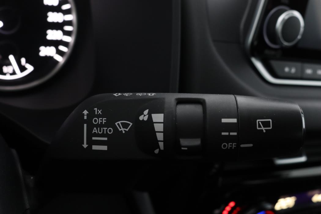 NISSAN Qashqai 2023