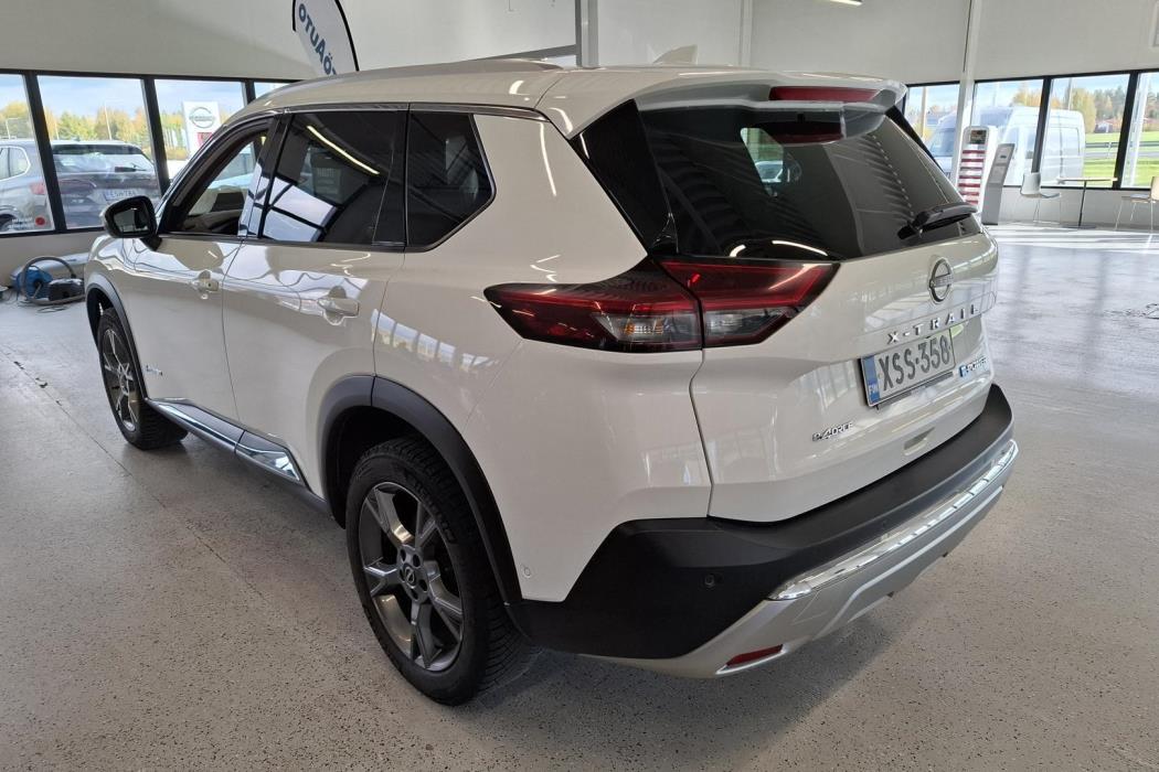 NISSAN X-Trail 2024