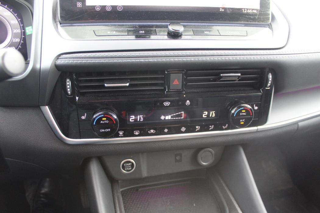 NISSAN Qashqai 2025