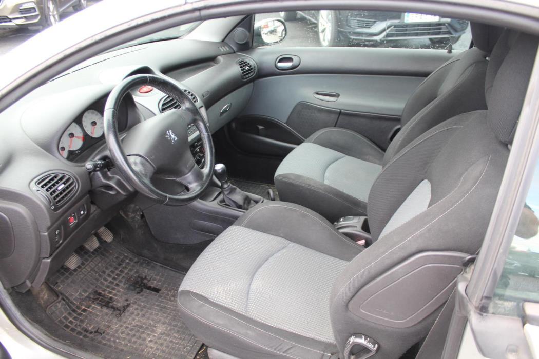 PEUGEOT 206 2005
