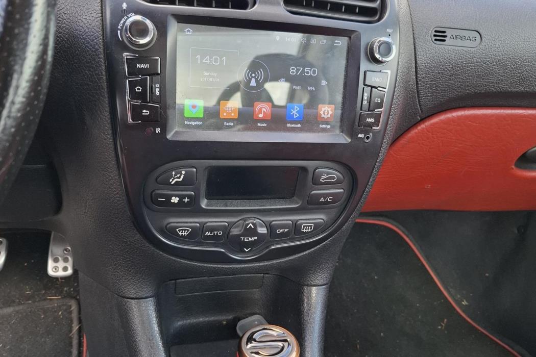 PEUGEOT 206 2003