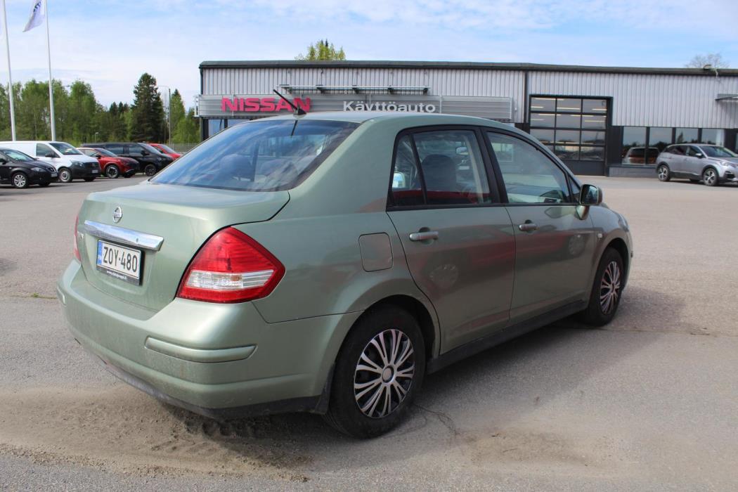 NISSAN Tiida 2008
