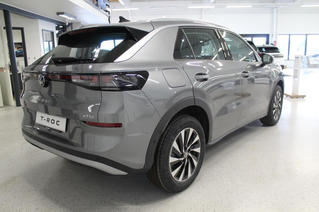 VOLKSWAGEN T-Roc 2026
