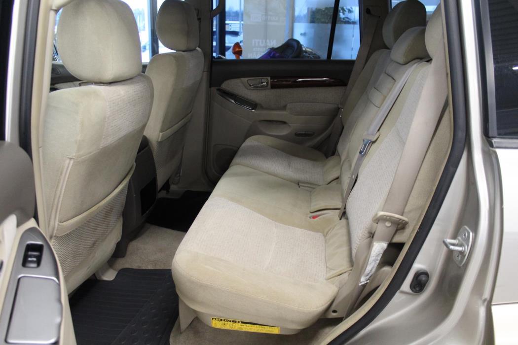 TOYOTA Land Cruiser 2004