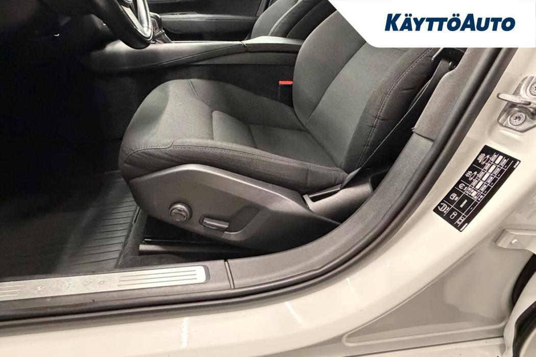 VOLVO S90 2016