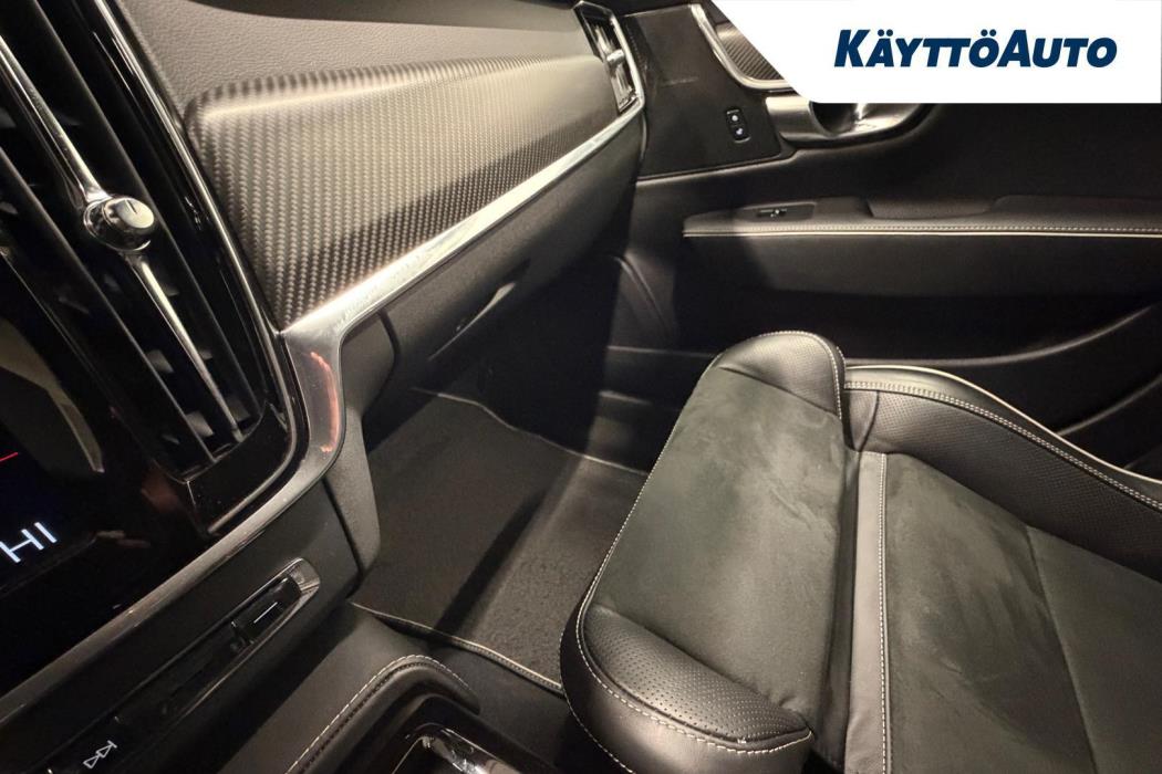 VOLVO S90 2019