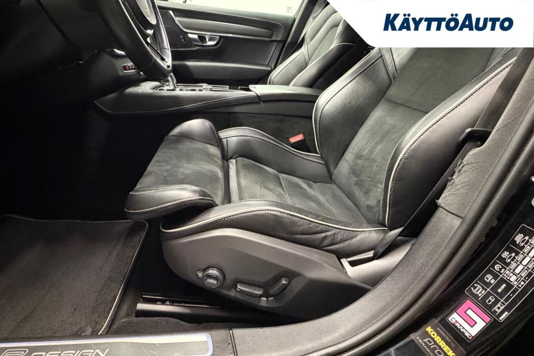 VOLVO S90 2019