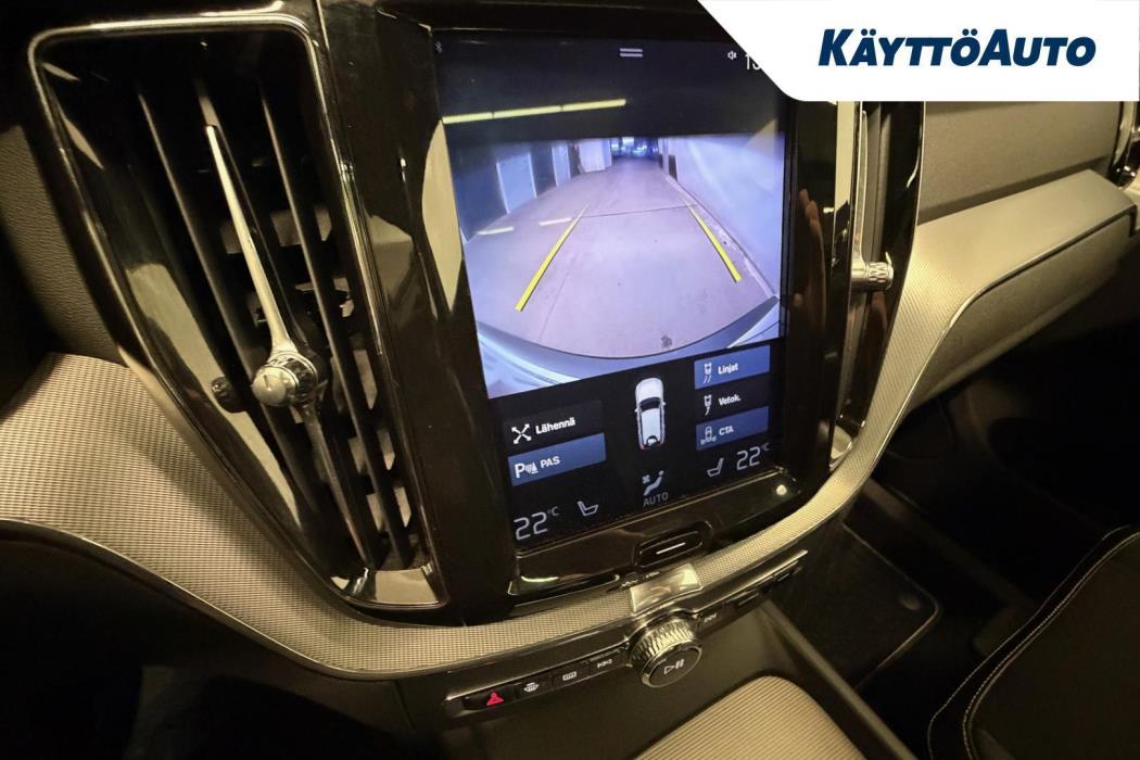 VOLVO XC60 2018