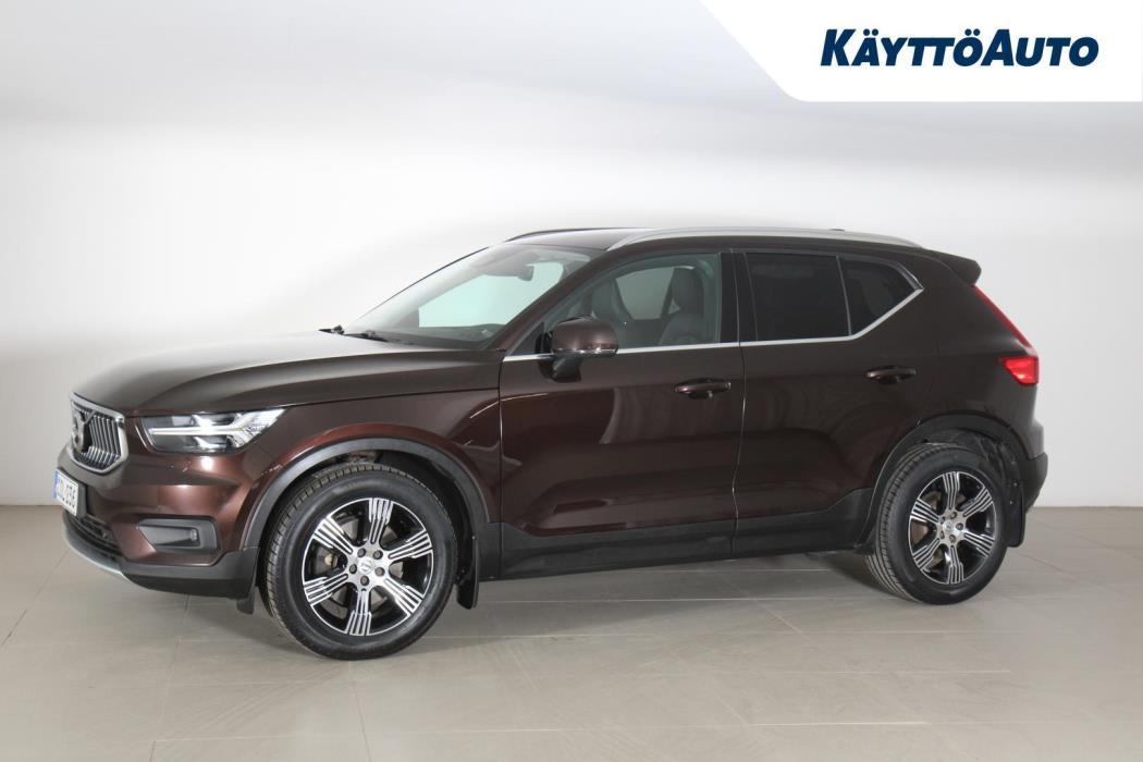 VOLVO XC40 2020