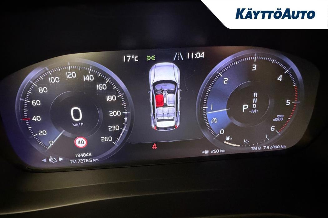 VOLVO XC40 2020