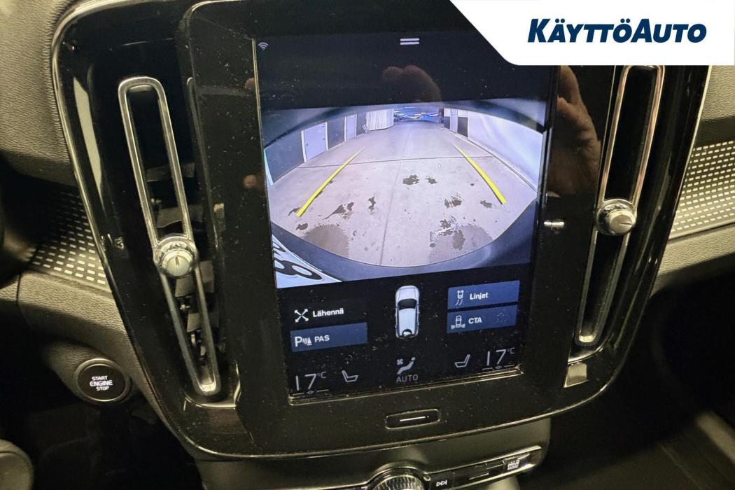 VOLVO XC40 2020