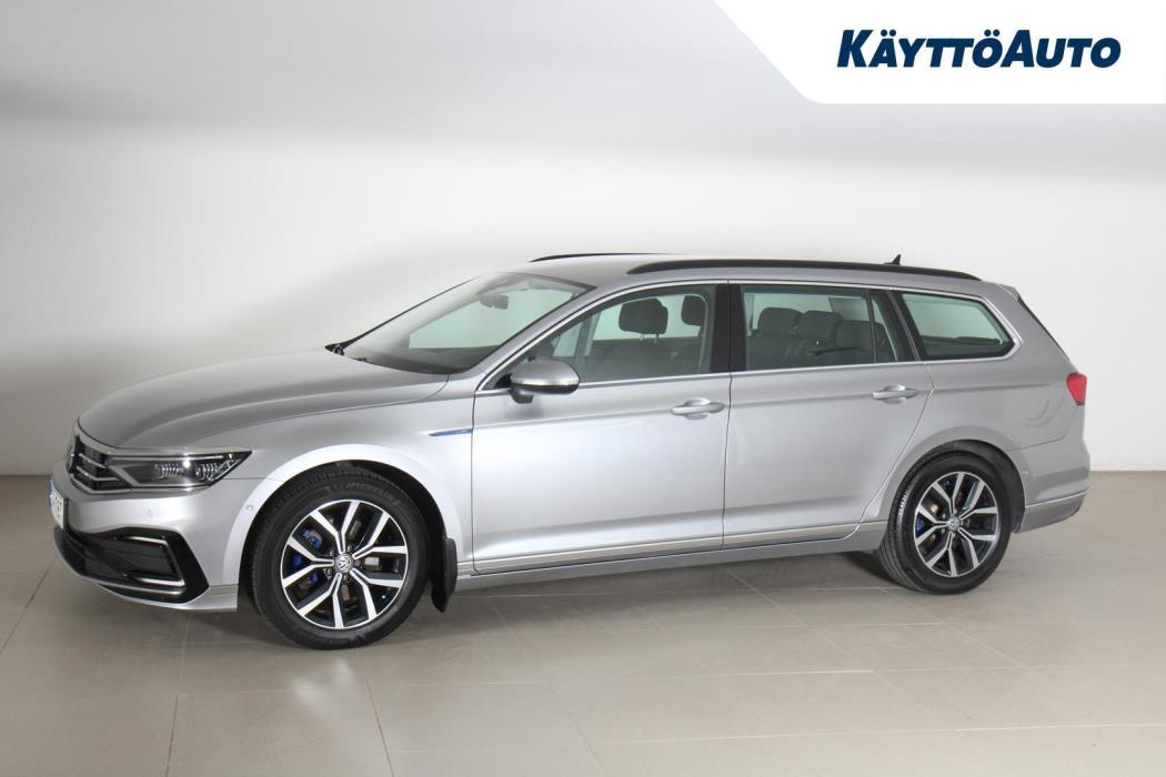 VOLKSWAGEN Passat 2020