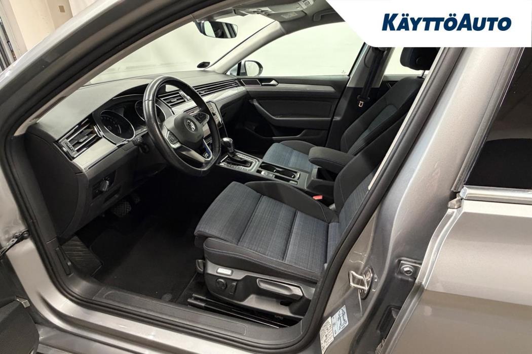 VOLKSWAGEN Passat 2020