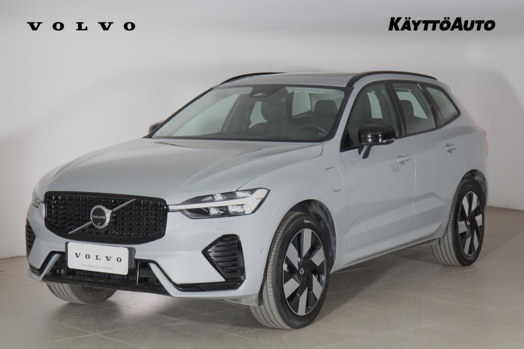 VOLVO XC60 2023