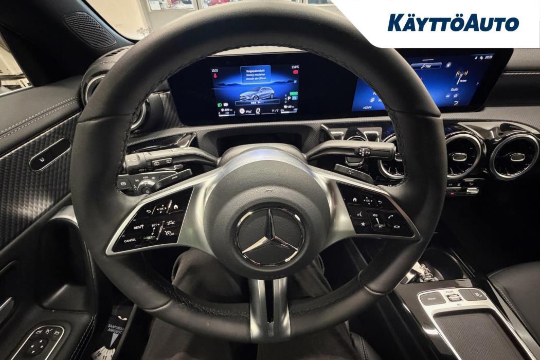 MERCEDES-BENZ CLA 2024