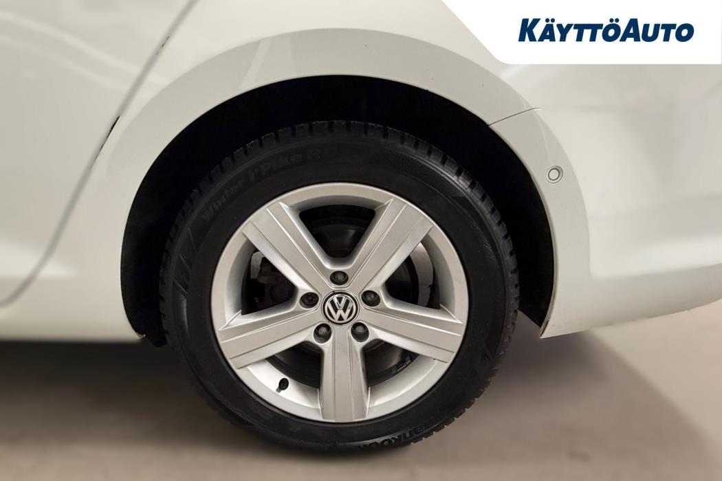 VOLKSWAGEN Golf 2014