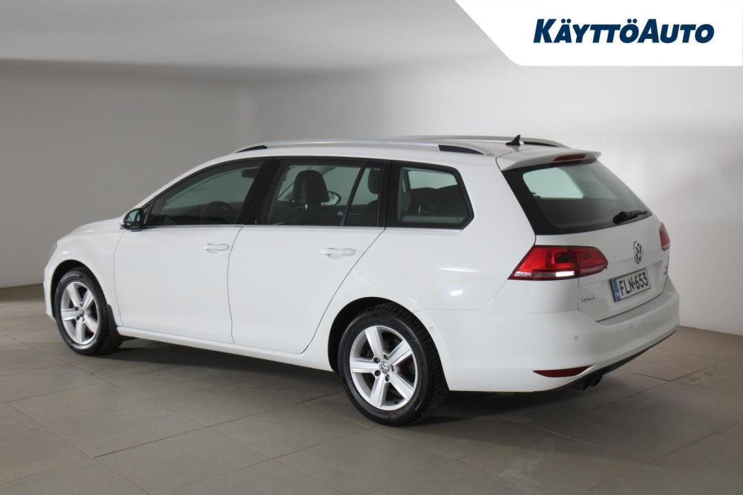 VOLKSWAGEN Golf 2014