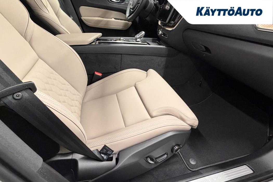 VOLVO XC60 2027