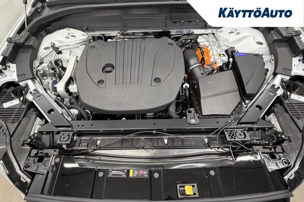 VOLVO XC60 2027