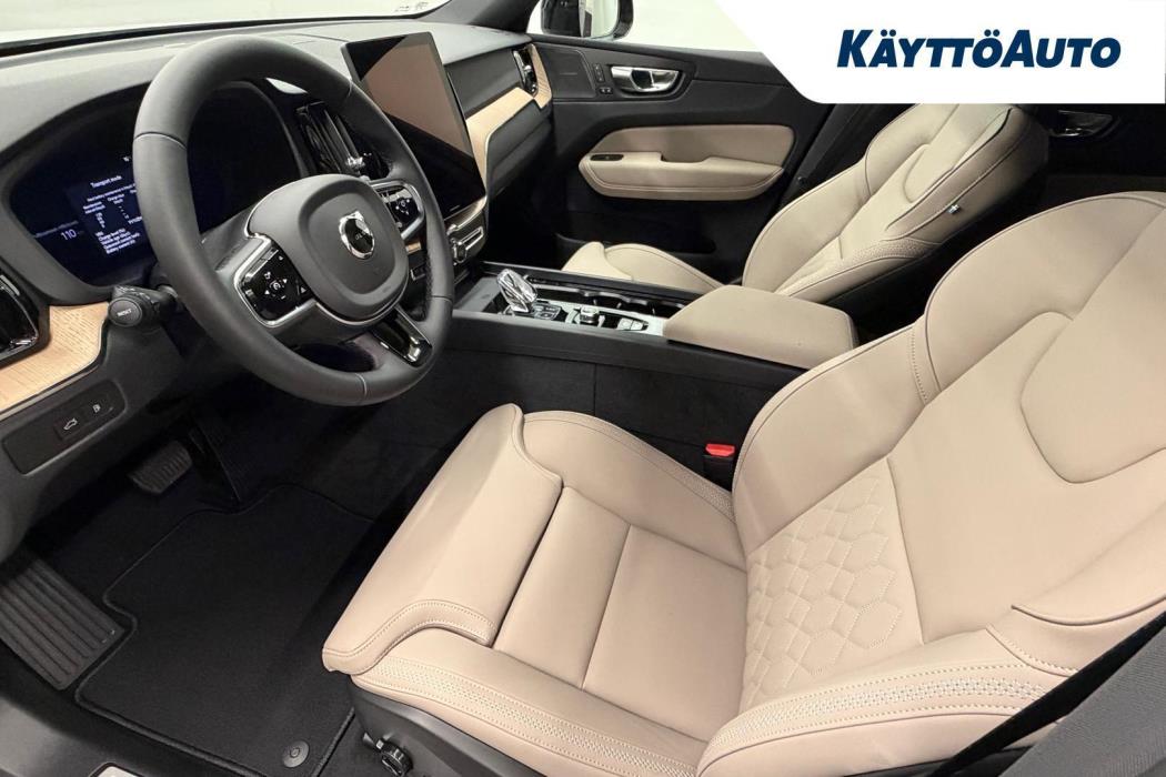 VOLVO XC60 2027