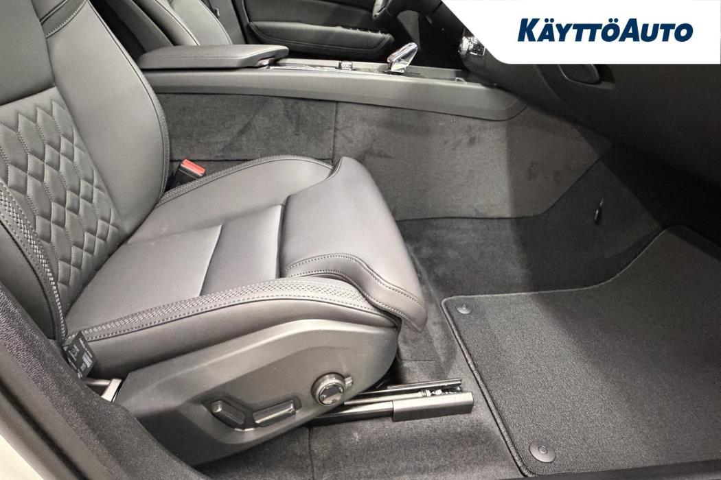 VOLVO XC60 2027