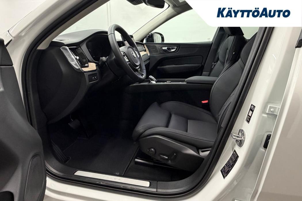 VOLVO XC60 2027