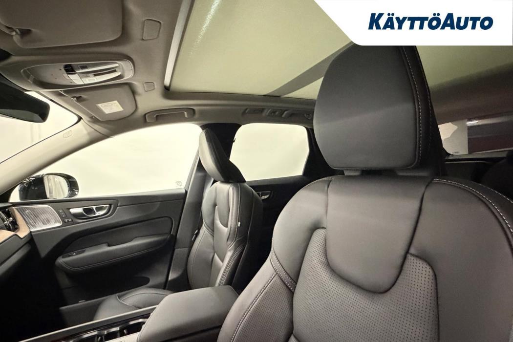VOLVO XC60 2027