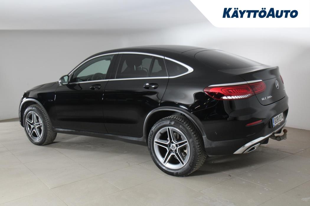 MERCEDES-BENZ GLC 2021