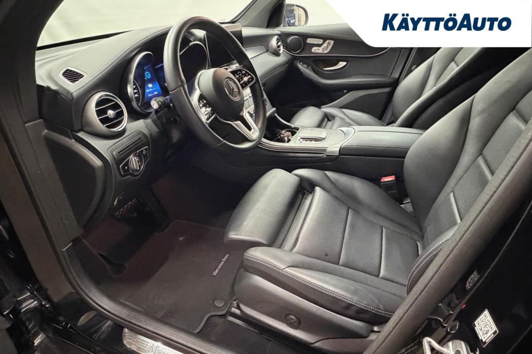 MERCEDES-BENZ GLC 2021