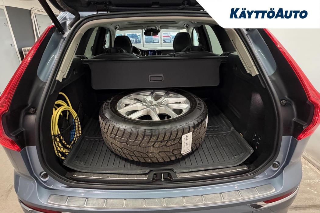 VOLVO XC60 2018