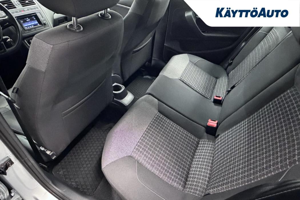 VOLKSWAGEN Polo 2017