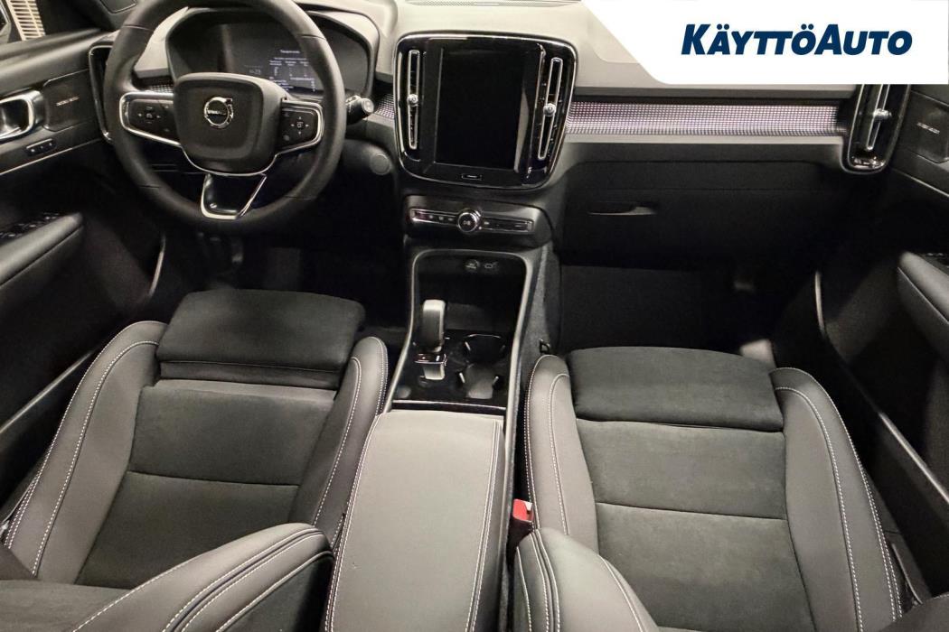 VOLVO EX40 2027