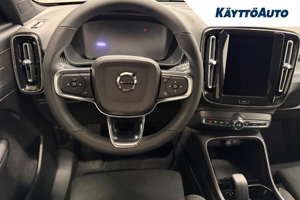 VOLVO EX40 2027