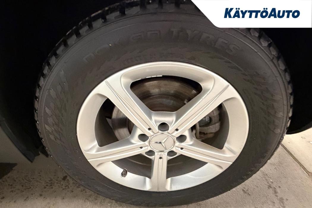 MERCEDES-BENZ GLA 2021