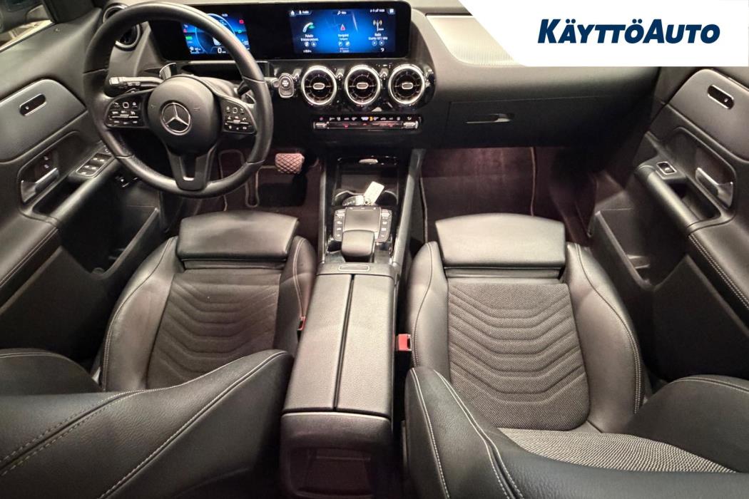 MERCEDES-BENZ GLA 2021