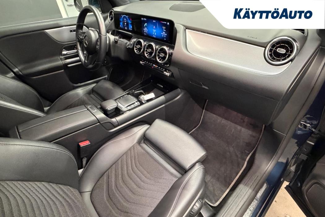 MERCEDES-BENZ GLA 2021