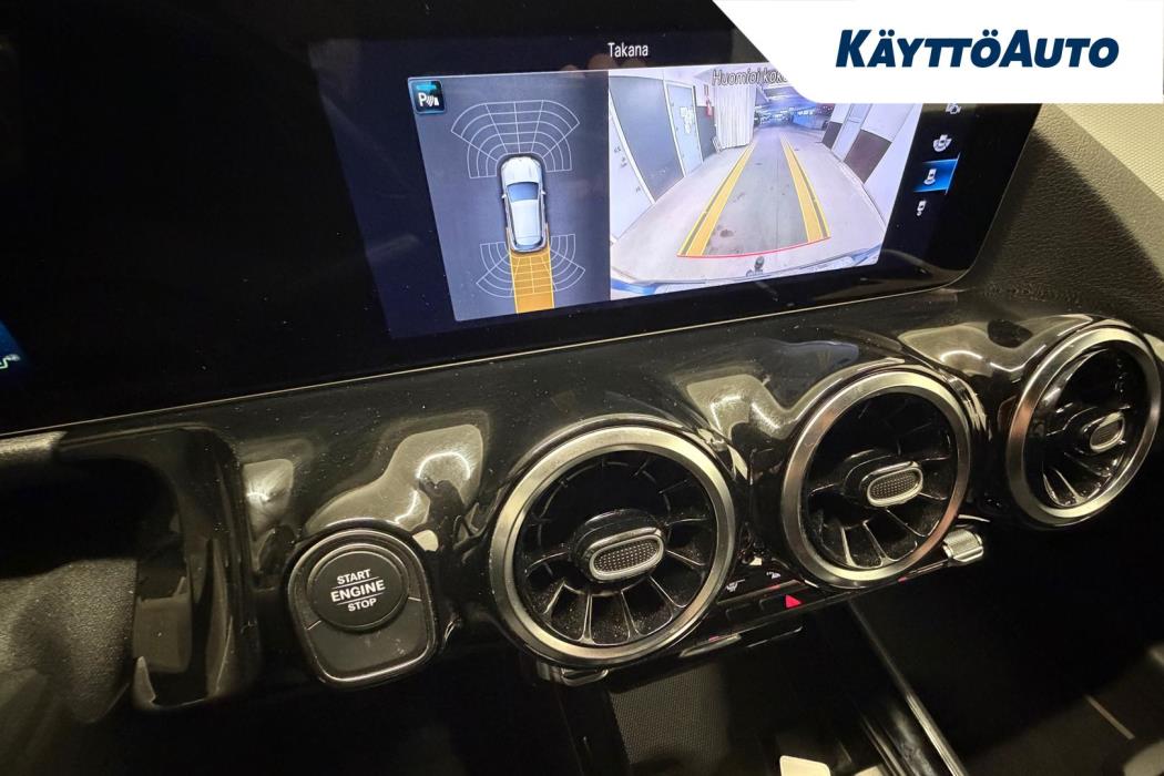 MERCEDES-BENZ GLA 2021