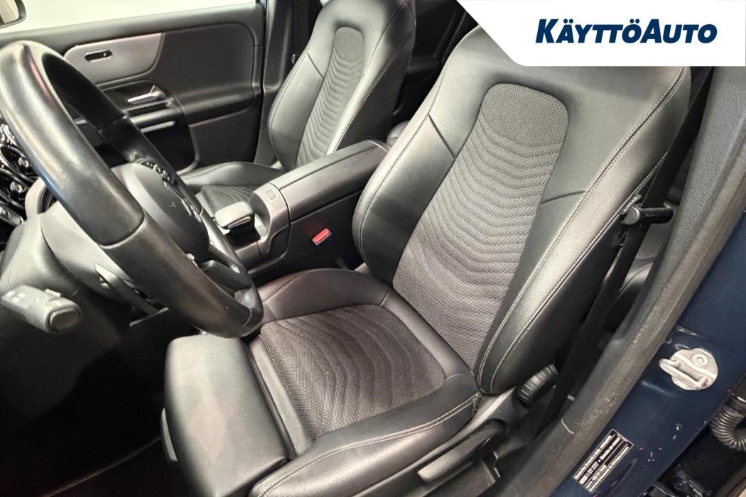 MERCEDES-BENZ GLA 2021