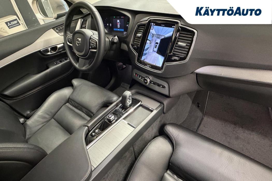 VOLVO XC90 2023