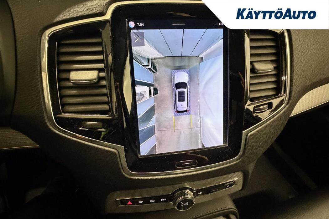 VOLVO XC90 2023